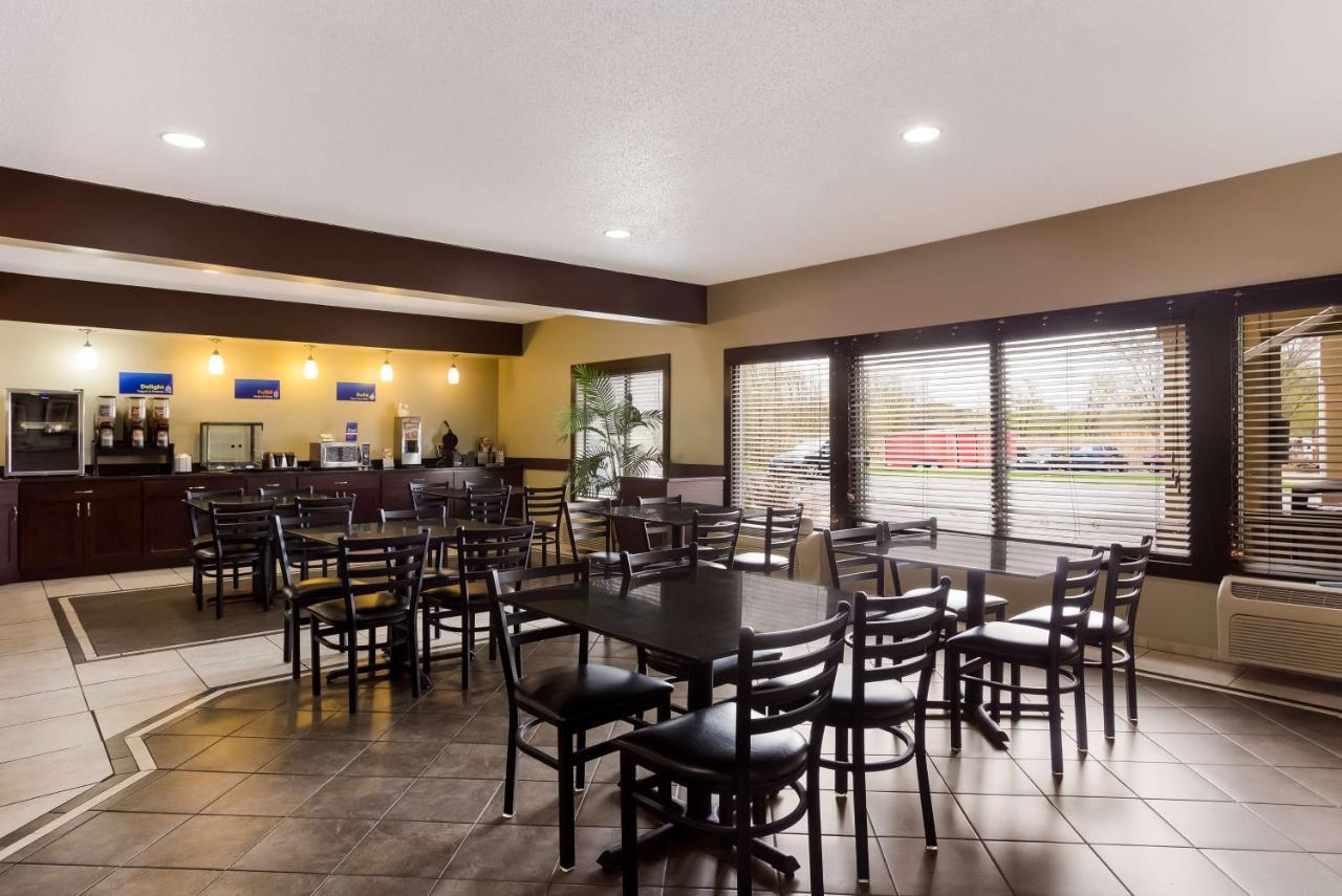 Best Western Crossroads Inn Schererville Esterno foto