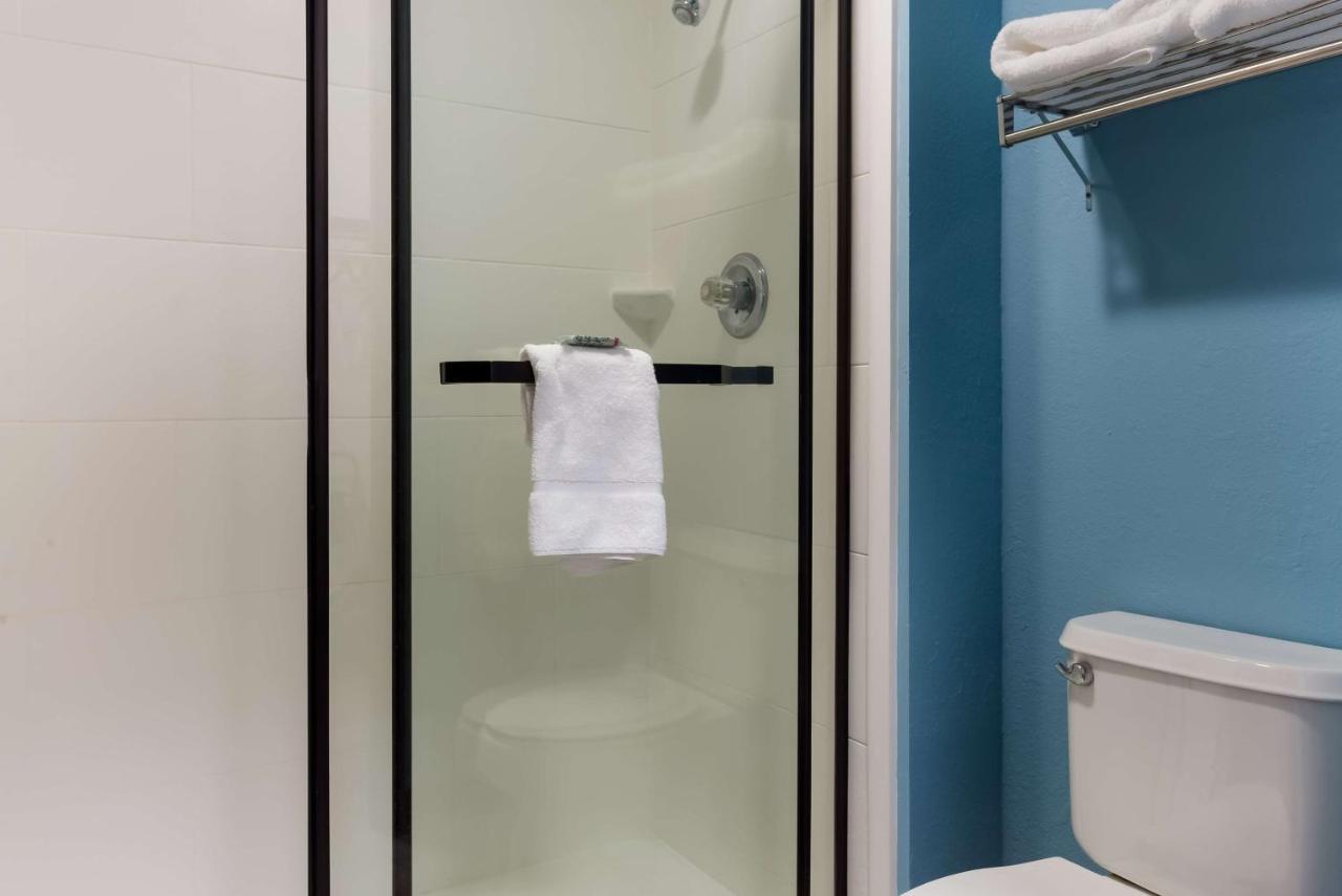 Best Western Crossroads Inn Schererville Esterno foto