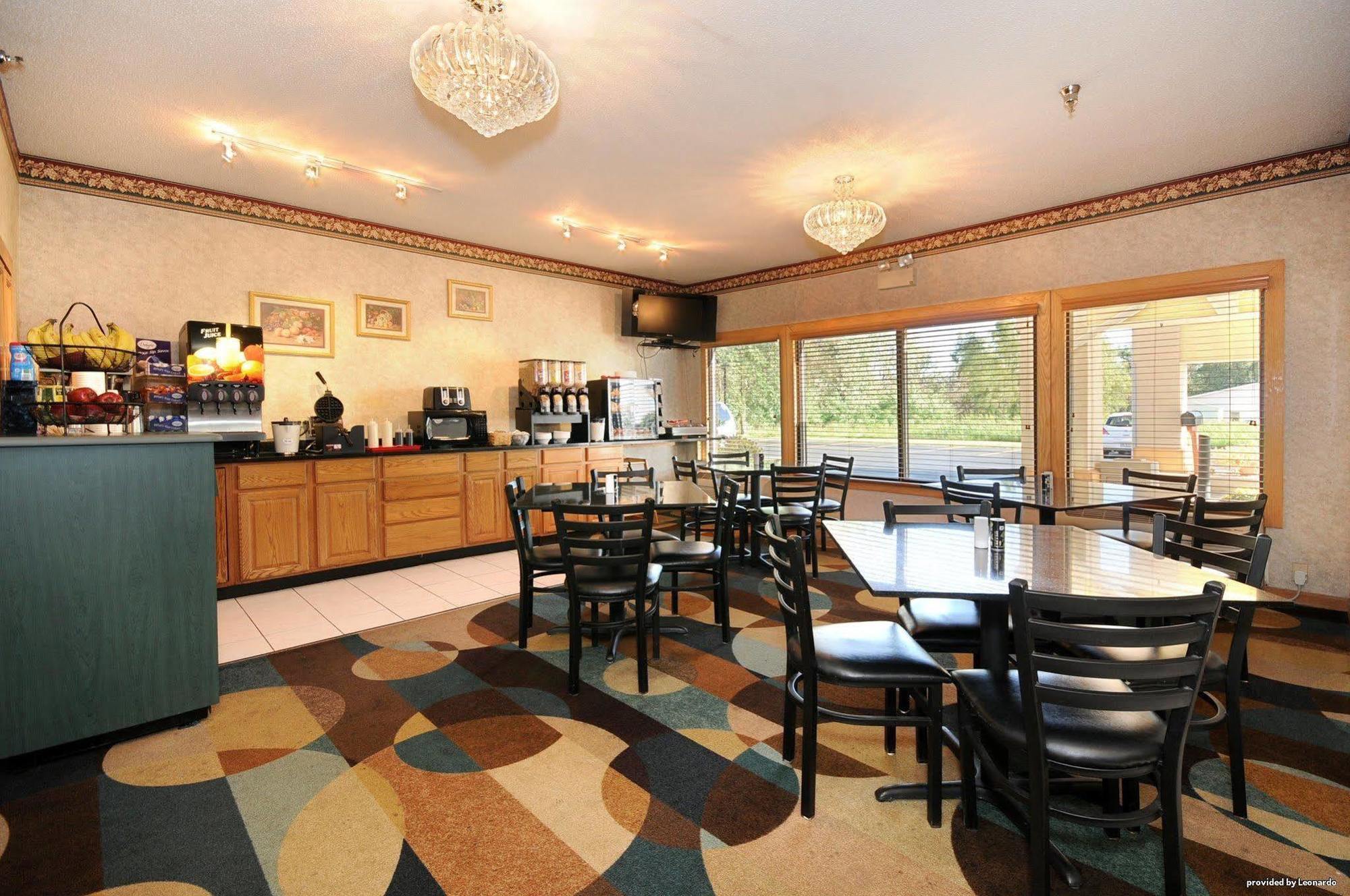 Best Western Crossroads Inn Schererville Ristorante foto